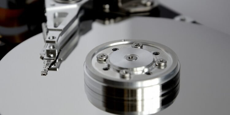 Inventor of Relational Database Shares Insights on AI-Based Serverless Systems
