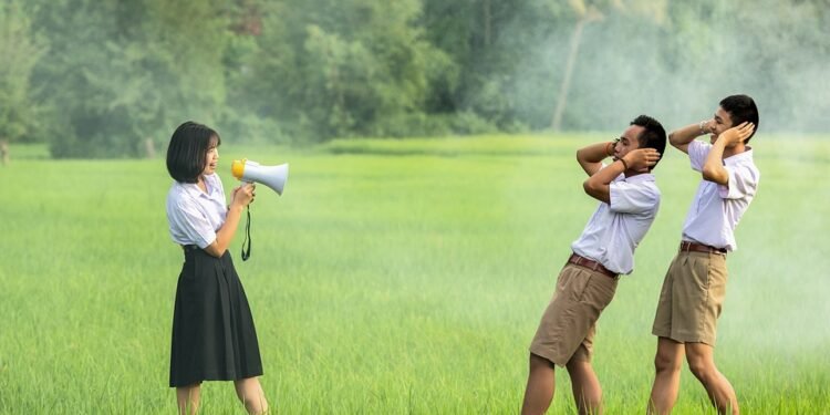 Mastering AI Communication: The Essential Soft Skill You’re Overlooking