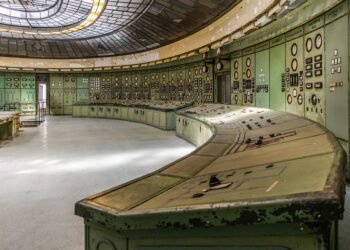 Unlocking the Potential: Exploring the Power of God-Like AI in the Decentralized Internet