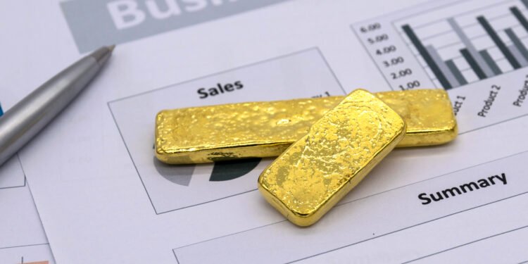 Precious Metals Surge as Global Uncertainties Drive Flight to Safe-Haven Assets