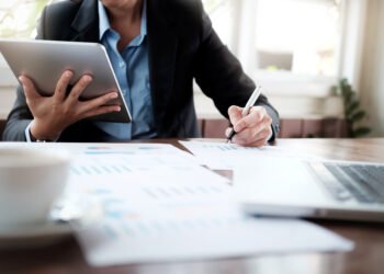 The Critical Timing of Financial Education: When Real-World Needs Drive Learning