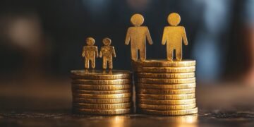 Preparing the Next Generation: How Financial Literacy Programs Support Multigenerational Family Wealth Transfer Preparing the Next Generation: How Financial Literacy Programs Support Multigenerational Family Wealth Transfer