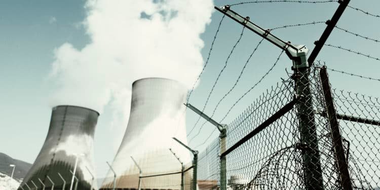Uranium’s Quiet Standoff: The Miners Are Cutting Supply While the AI Grid Screams for Power