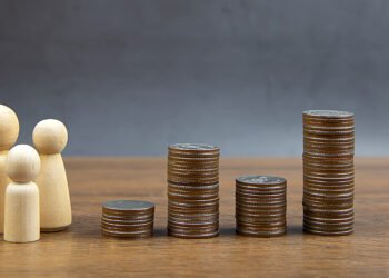 Private Equity Figured Out How to Stop Selling. Retail Money Is Now Helping Fund It.